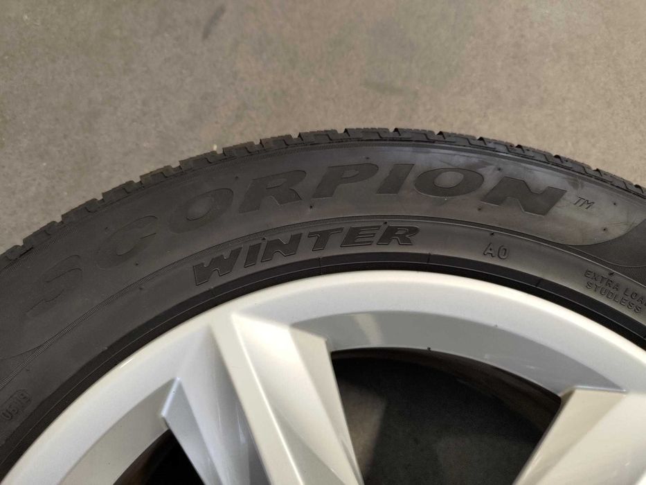 Audi Q7 II oryginalne koła 19": felgi aluminiowe +opony zimowe Pirelli