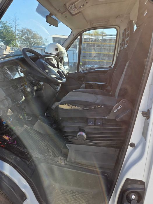 IVECO DAILY III LIFT 05-14r Kompletna kabina