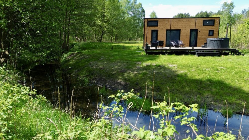 Tiny silent house river wynajem domek jacuzzi las cisza wynajme