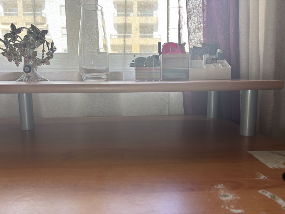 Secretaria de madeira