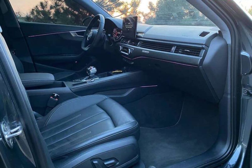 Audi A4 premium 2020