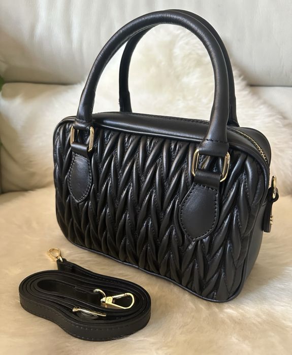 Сумка шкіряна світла молочна бежева Кожаная  сумка беж Италия