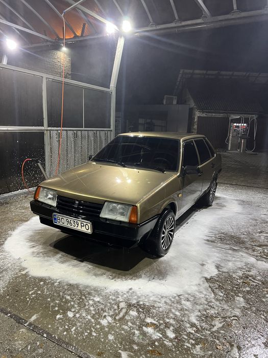 Продам ВАЗ 21099