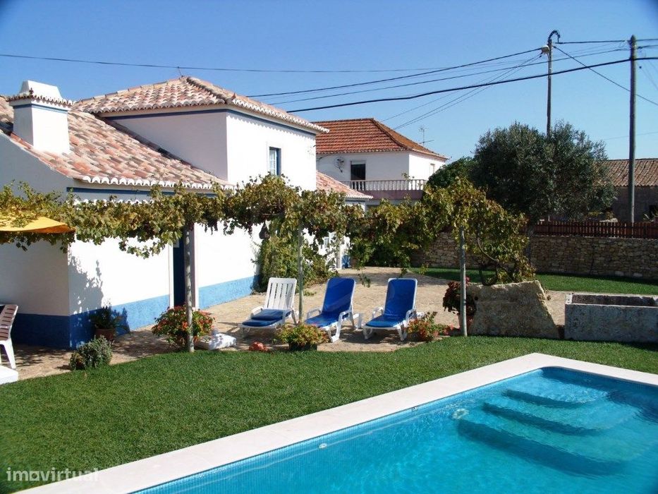 Casa de campo com piscina perto da praia 2 quartos em Assafora, Sintra