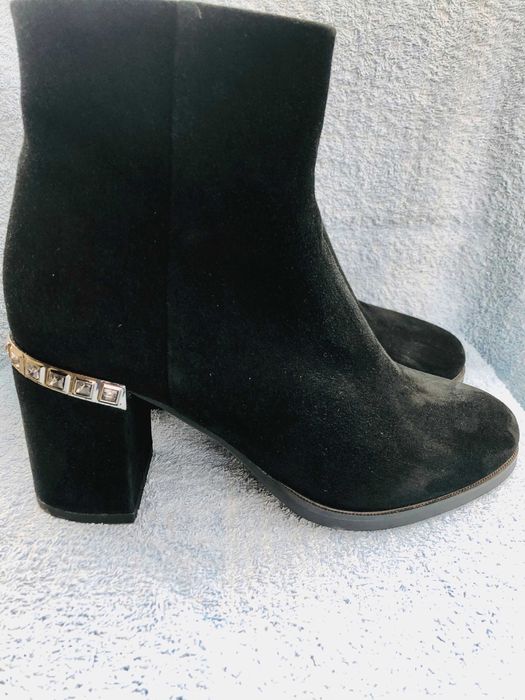 Замшеві жіночі черевики 37р.