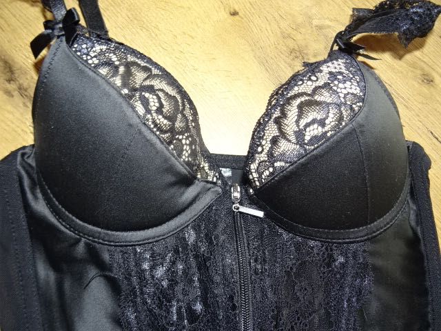 Lovehoney piękny gorset na zamek nowy S