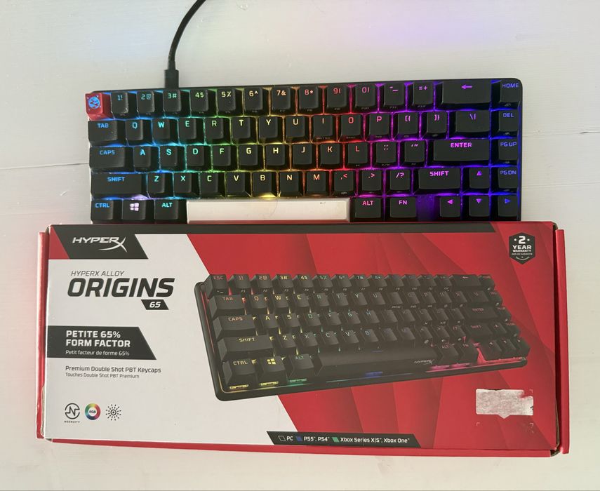 Teclado gaming HP HyperX Alloy Origins 65