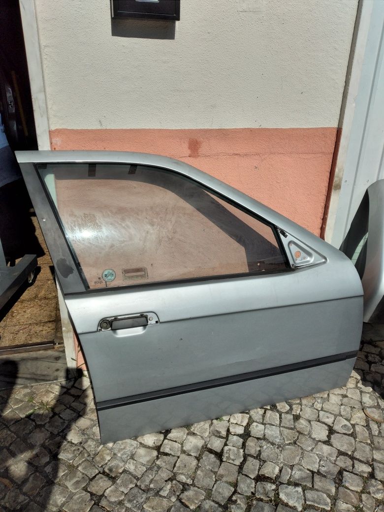 Porta Frente e Trás BMW E36 318TDS CARRINHA Ano 1996 Esquerda  Direita