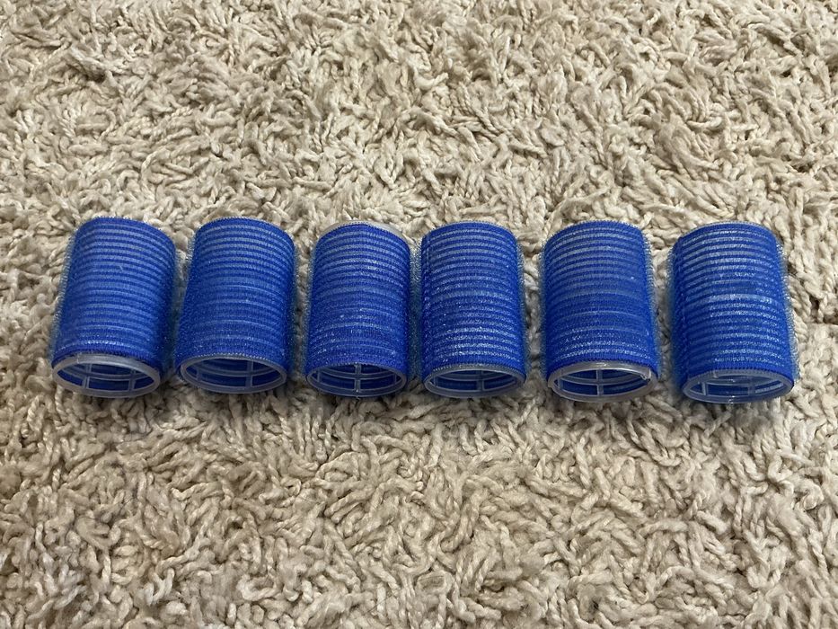 Приспособления для волос.