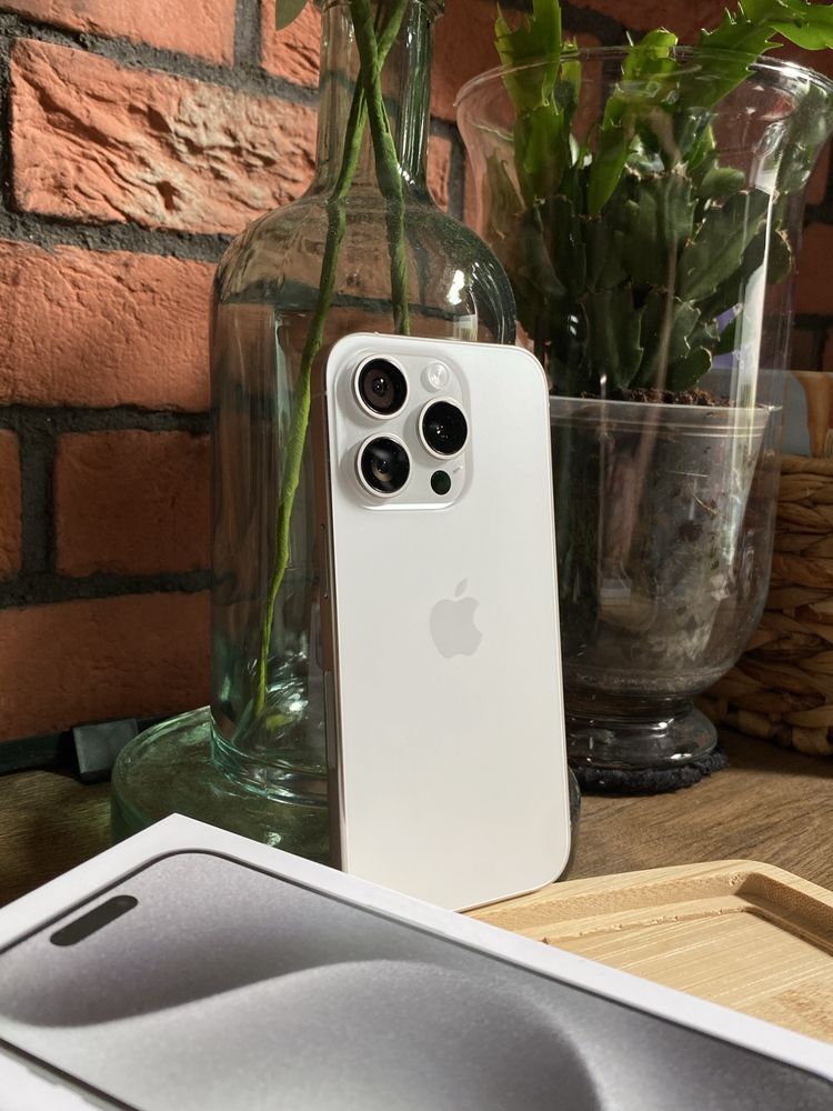 iphone 15 pro biały e sim
