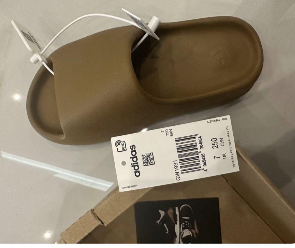 Yeezy, adidas Yeezy slides, изи шлепки