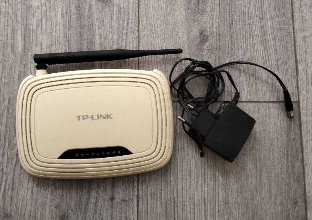 Роутер TP-LINK TL-WR740N