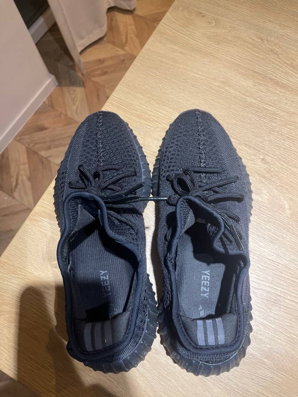 adidas yeezy boost 350 v2 onyx 42 white black zebra carbon beluga 500