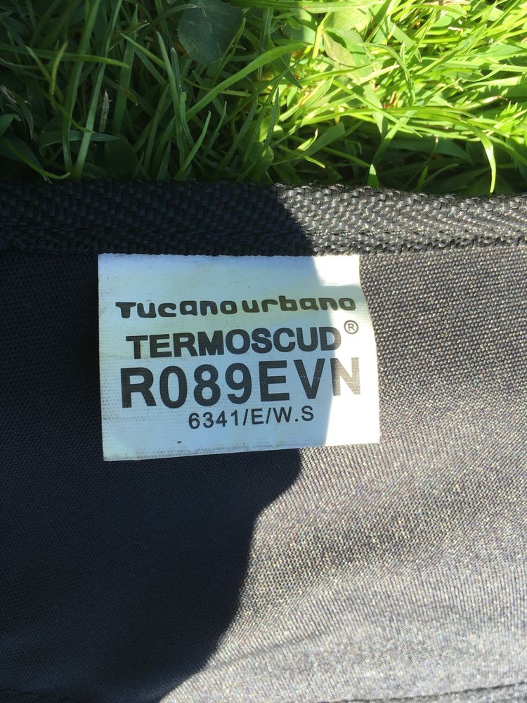 Tucano Urbano Termoscud R089EVN motokoc dla Yamaha T-Max 530