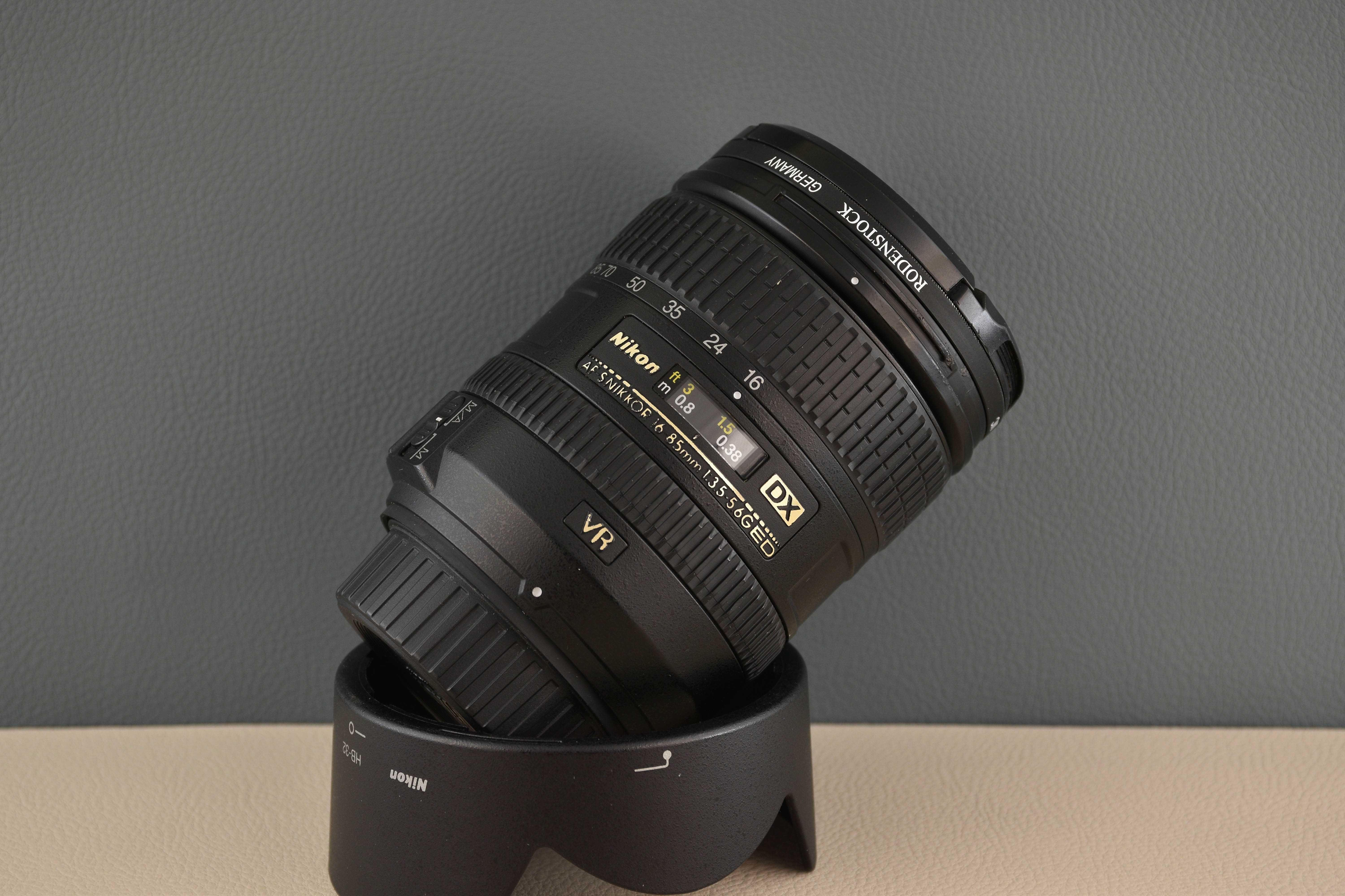 Nikon nikkor AF-S 16-85mm f3.5-5.6g VR (Нікон 16-85мм)