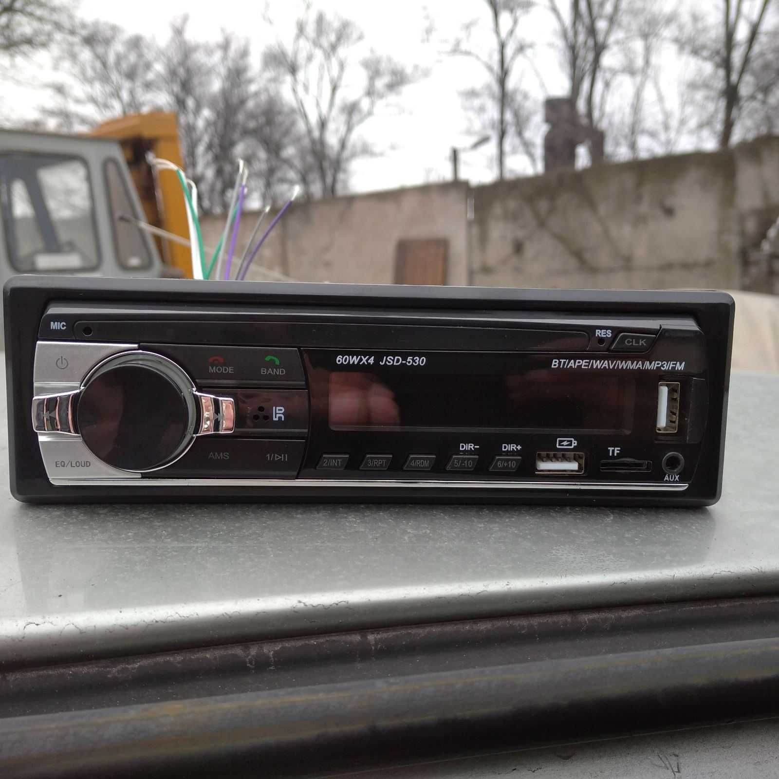 Потужна Автомагнітола Pioneer JSD-520 з чистим звуком,USB І BLUETOOTH