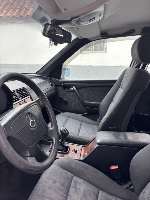 Mercedes C220 w202