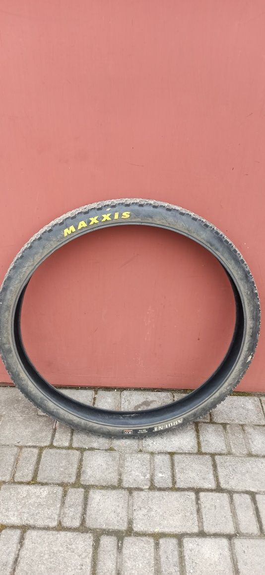 Продам б/у скат Maxxis Ardent 29x2.4"