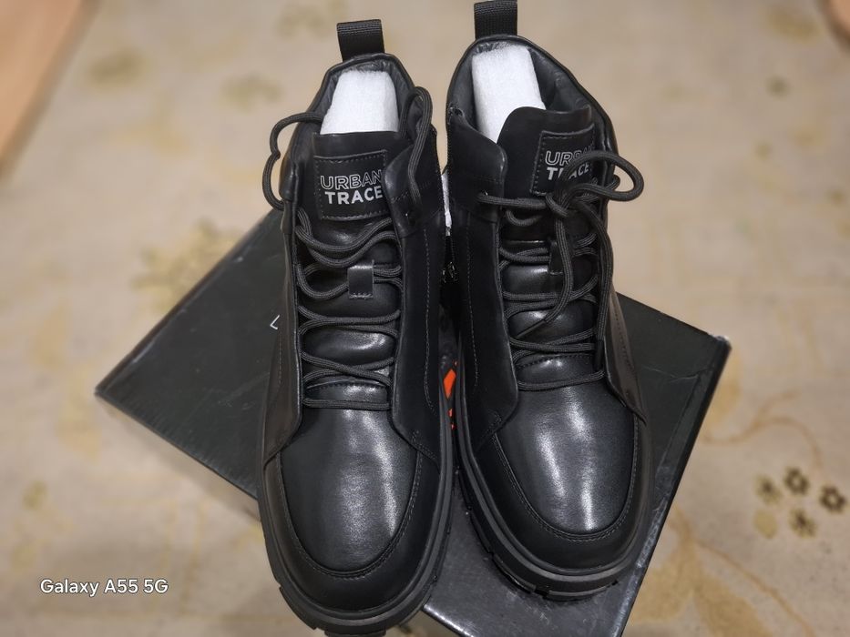 Черевики  ботинки чоловічі