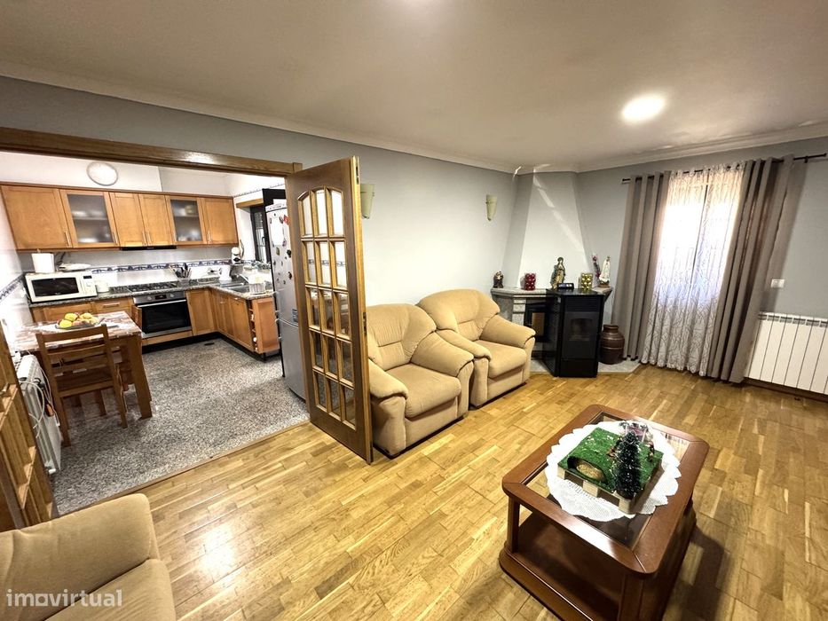 Moradia T2, em granito – Oliveira de Frades