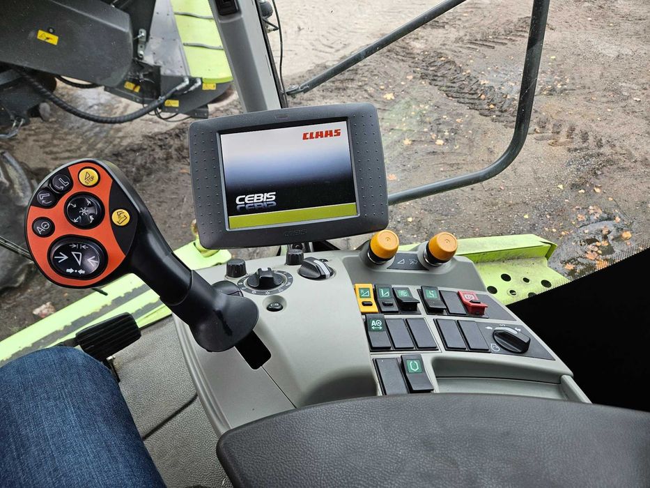 Claas Lexion 760TT, 2013 rok - tylko 1769 godzin. Header V900