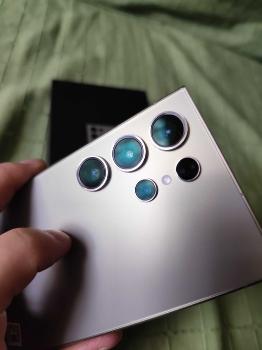 Samsung S24 Ultra 512GB 12GB RAM