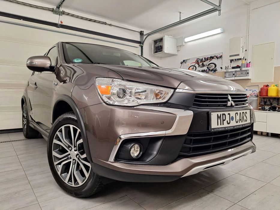 Mitsubishi ASX 1.6 B 140 tys km navi camera parktronic stan salonowy