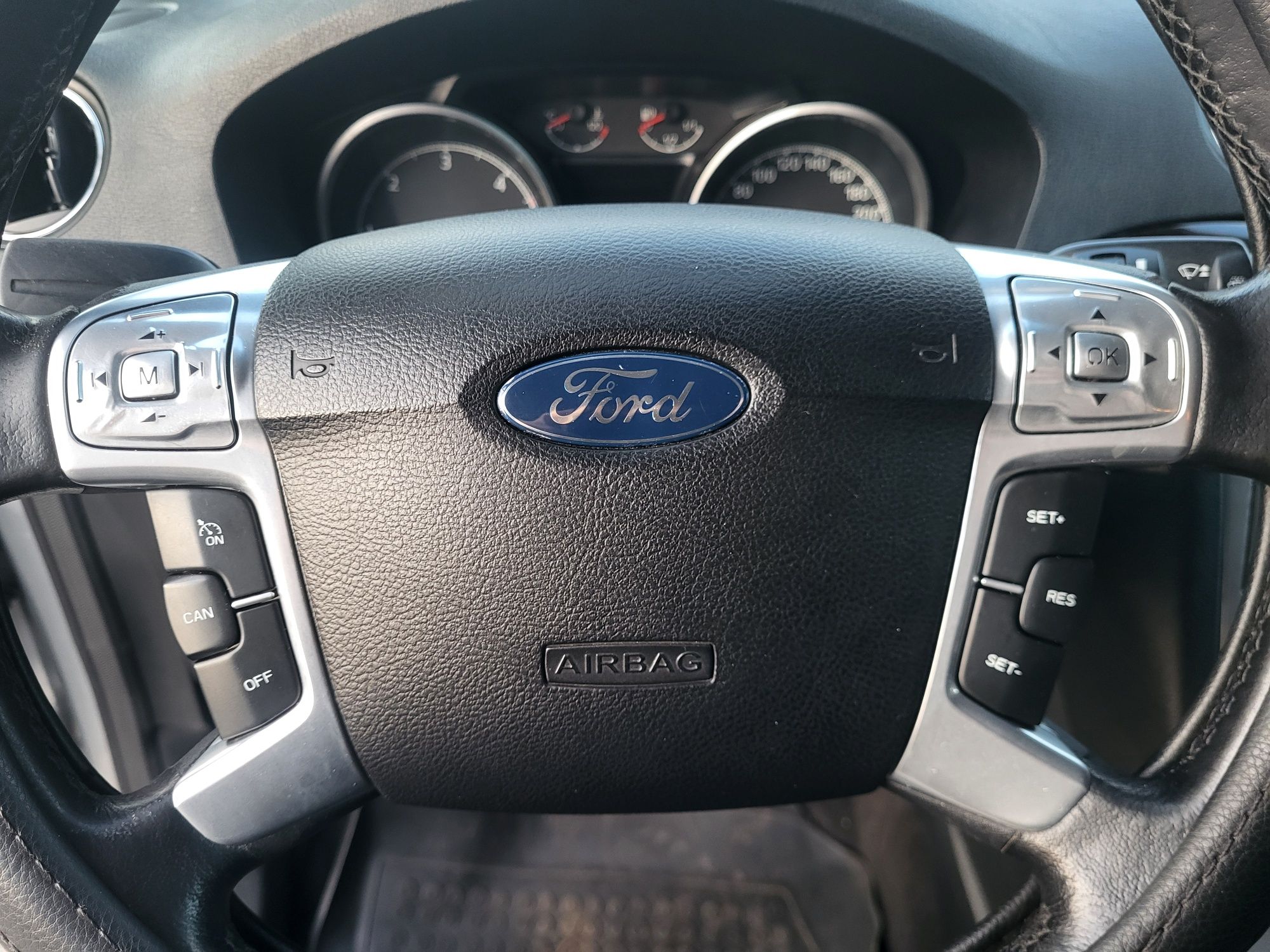 Свіжопригнаний Ford Galaxy3 2007рік 1.8ТДІ