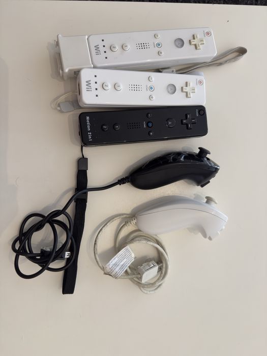 Wii + Comandos + Extras