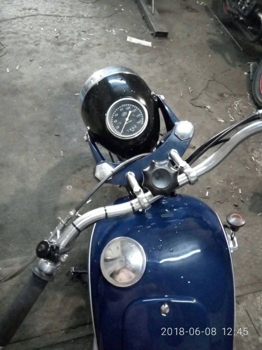 Продажа ретро мотоцикла Иж-49