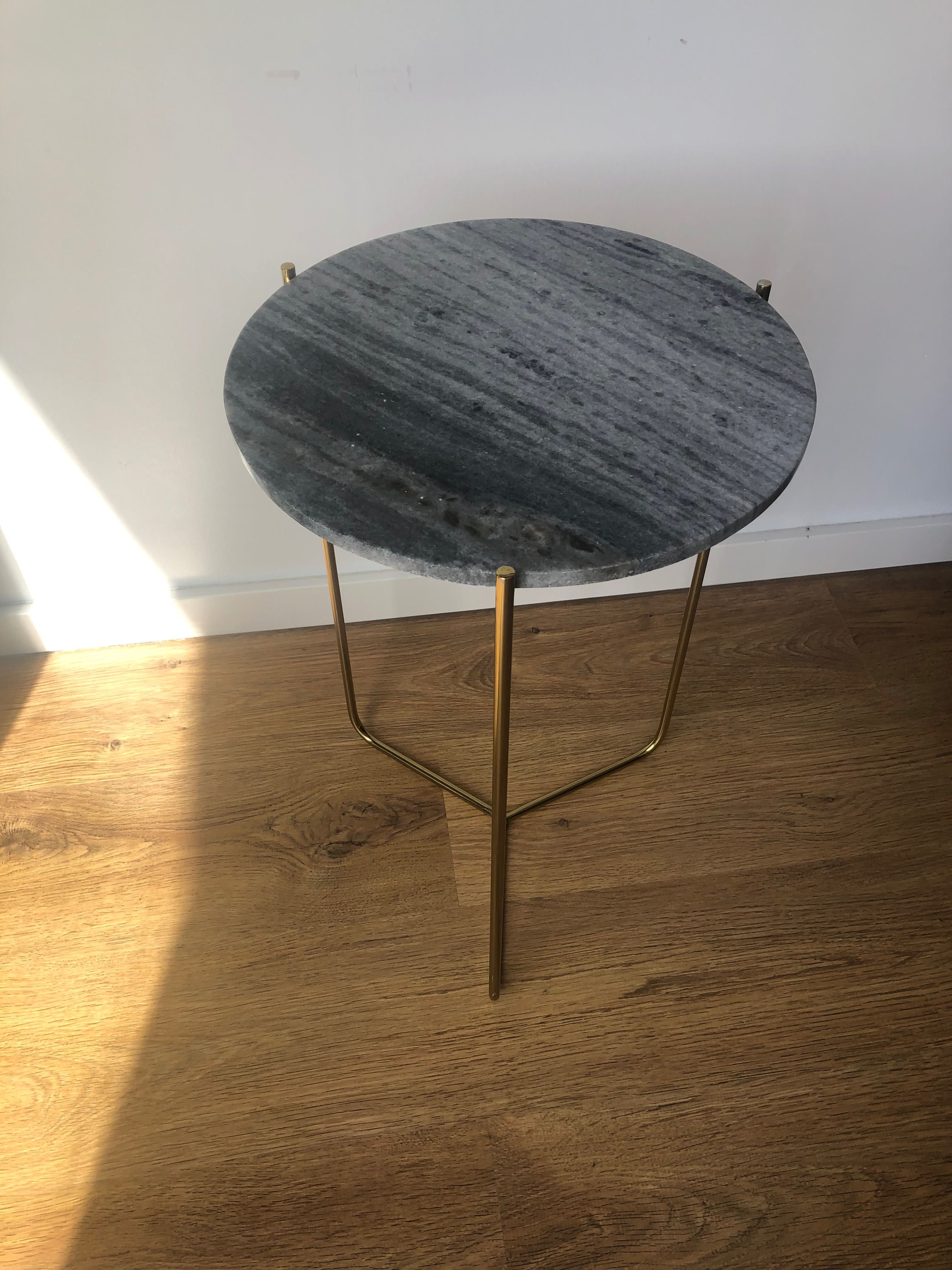Mesa de apoio/ cabeceira Zara Home