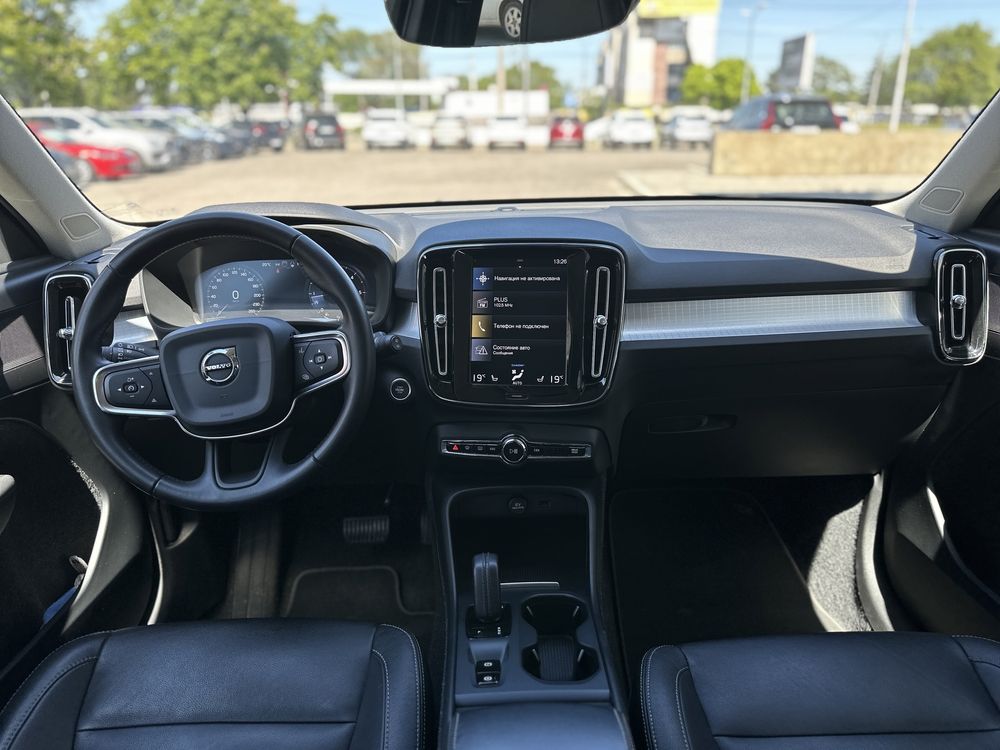 Volvo XC40  2019