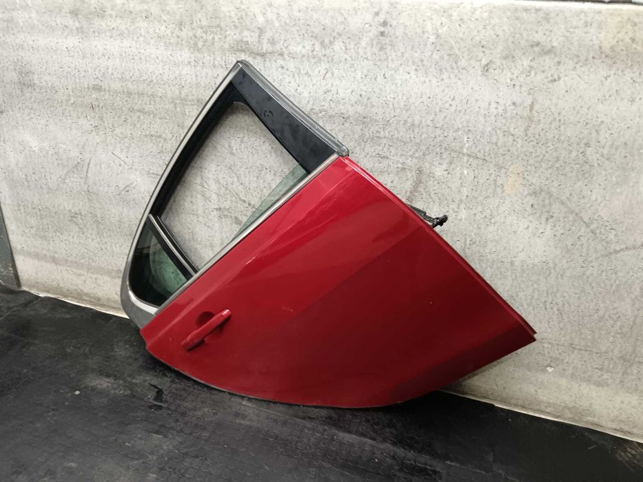 Porta traseira direita Jaguar XE (2017)