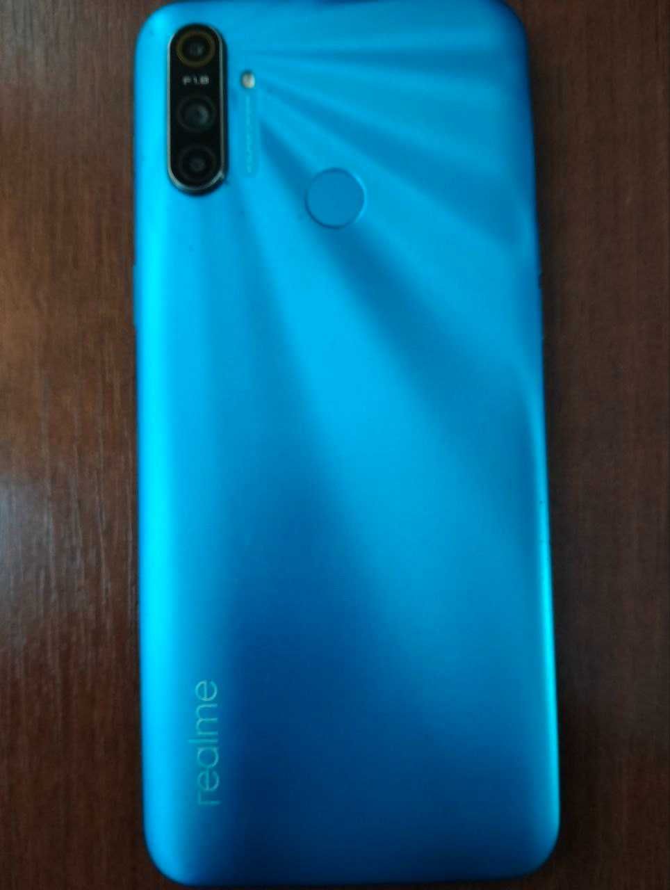 Смартфон Realme C3