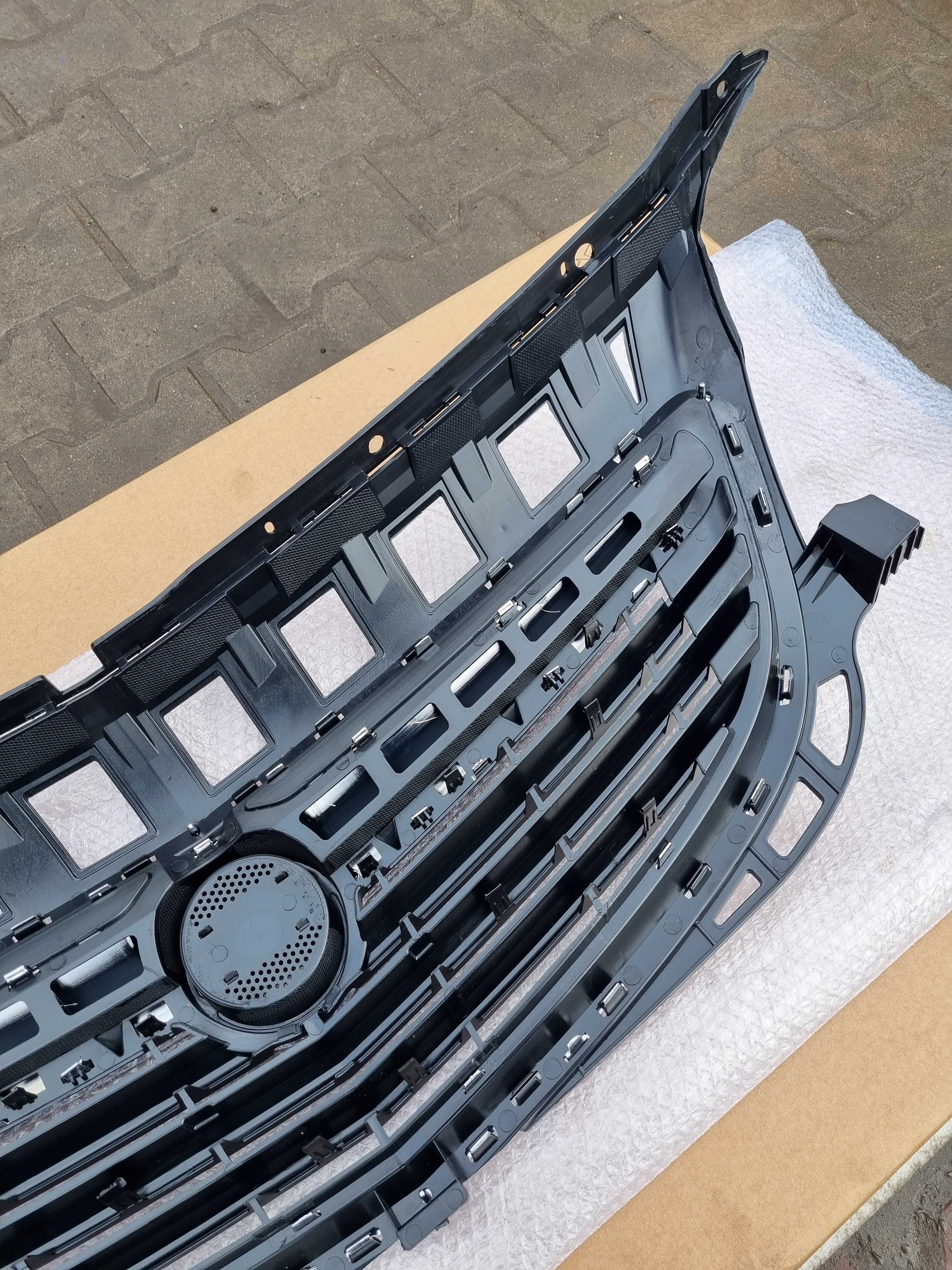 Opel Insignia A Lift Grill Atrapa Chłodnicy NEW!!! Europa