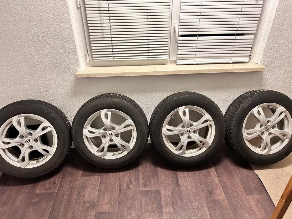 Alufelgi Hyundai  205/60 16 opony zimowe