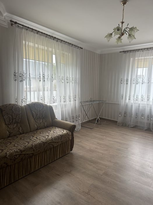 Здаються кімнати в приватному будинку