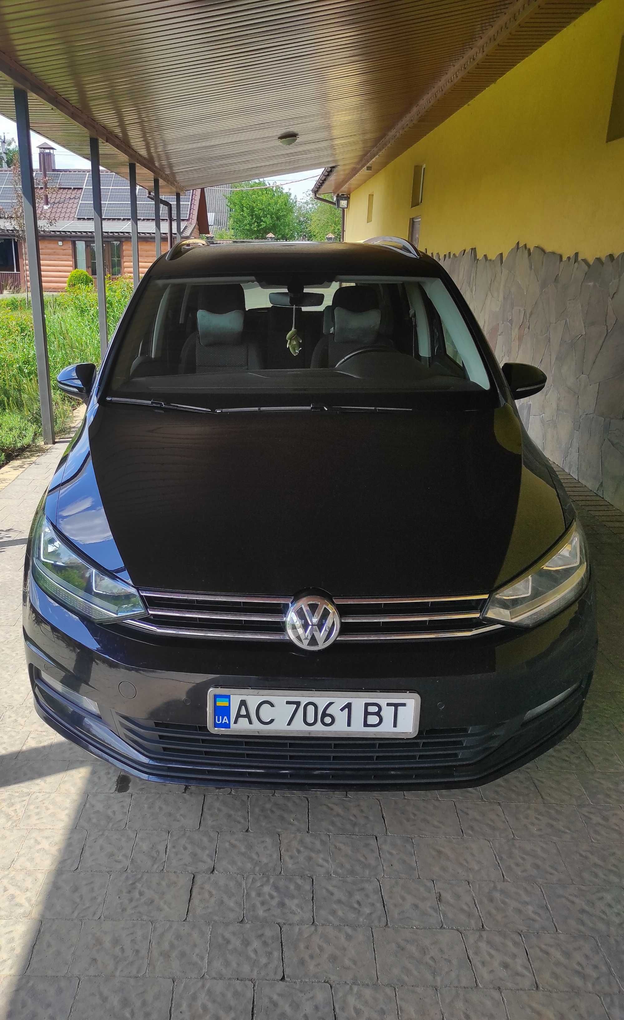 Volkswagen Touran