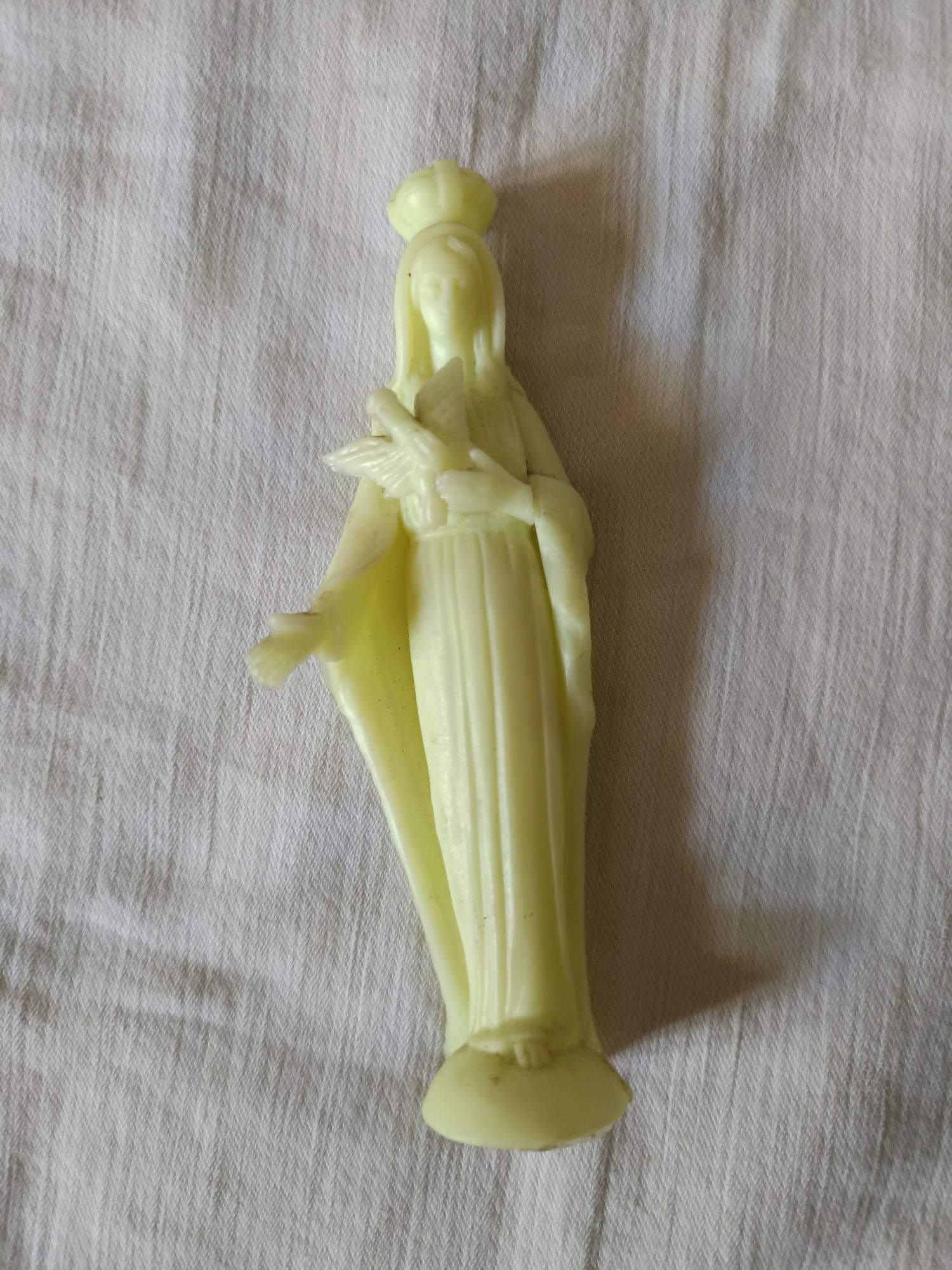 Figurka - Matka Boża Licheńska, materiał fosforyzujący