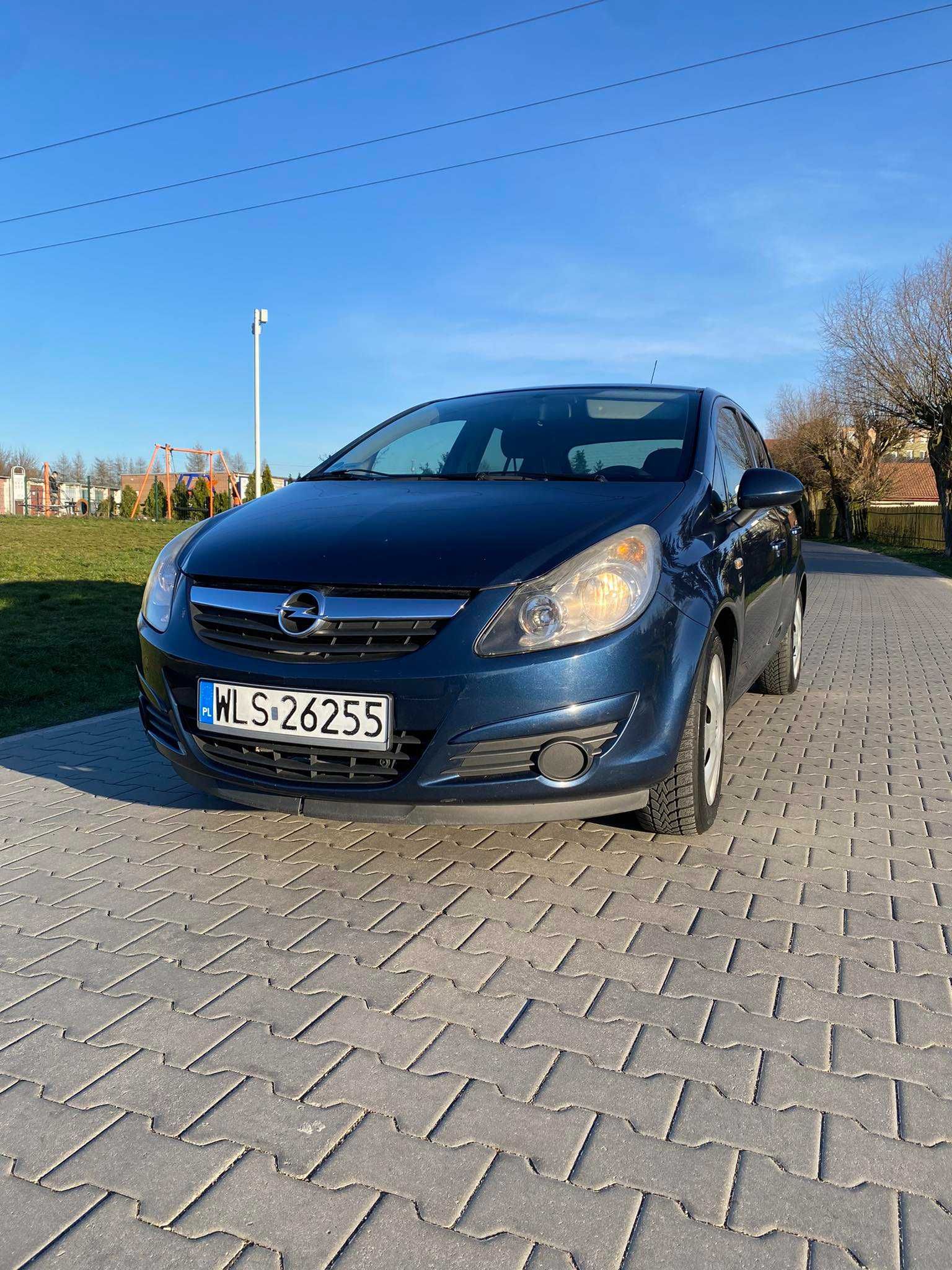 Opel CORSA D 1.4  100km Benzyna + LPG