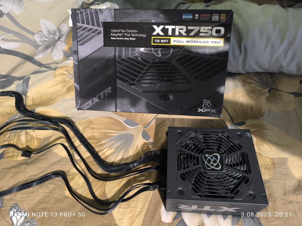 Zasialcz XFX XTR 750 (Seasonic)
