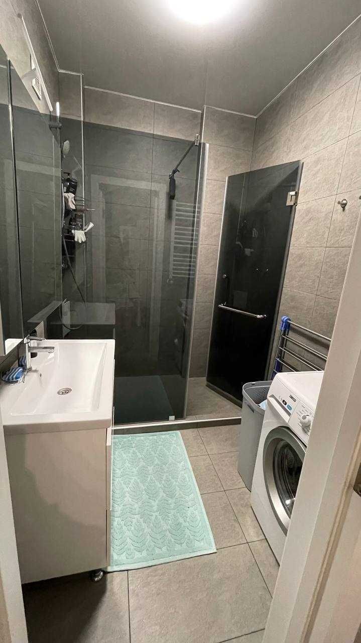 Продаж 3-кімнатної квартири в центрі (вул. Бельведерська)