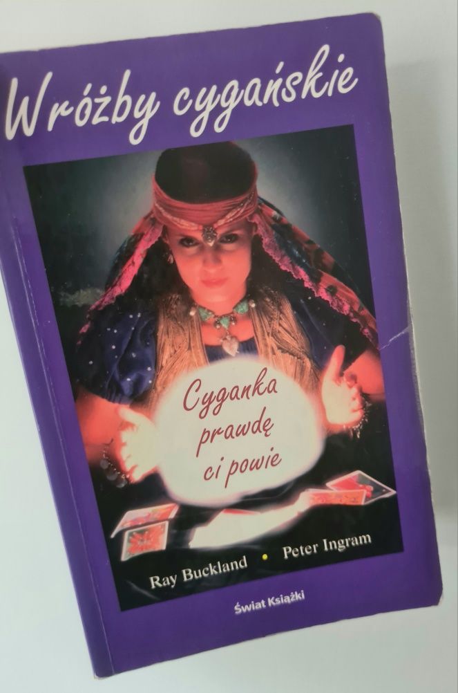 Cyganka prawdę ci powie - Książka