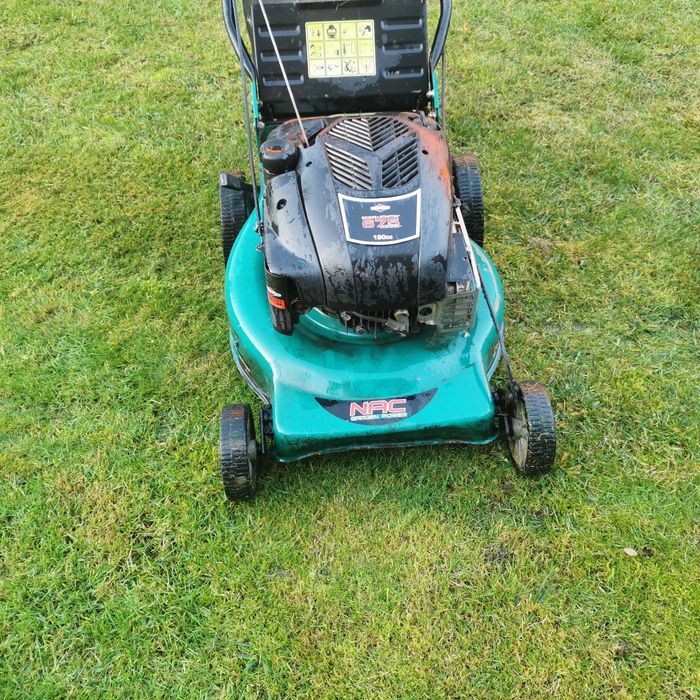 Kosiarka NAC Brigs & Straton 6,0 KM