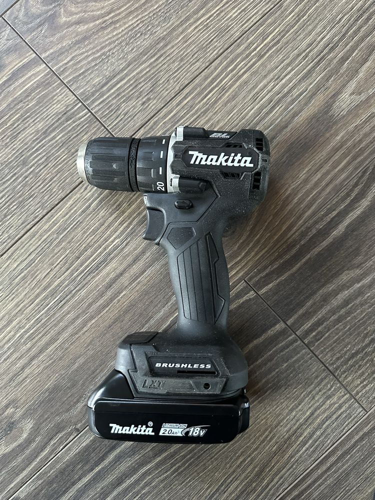 Набір шуруповертів Makita CX204RB.18v