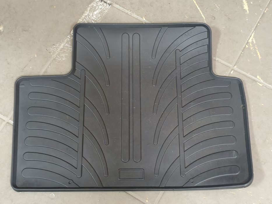 Zestaw gumowych wycieraczek Renault Kadjar 2015 Rezaw-Plast Azuga