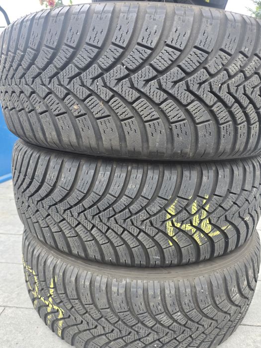 Opony zimowe Falken 205 60 r17