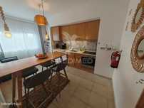 Apartamento T1 com piscina e estacionamento