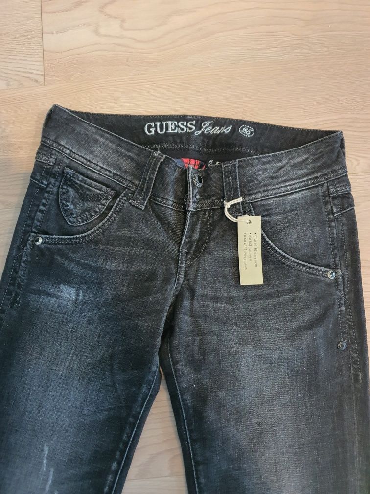 Nowe Guess jeans Escondido straight 25