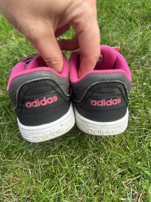 Buty Adidas rozm.24 dla dziewczynki